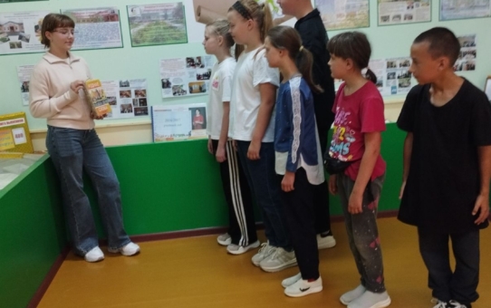 Экспозиция "Учреждения образования Ошмянского района"